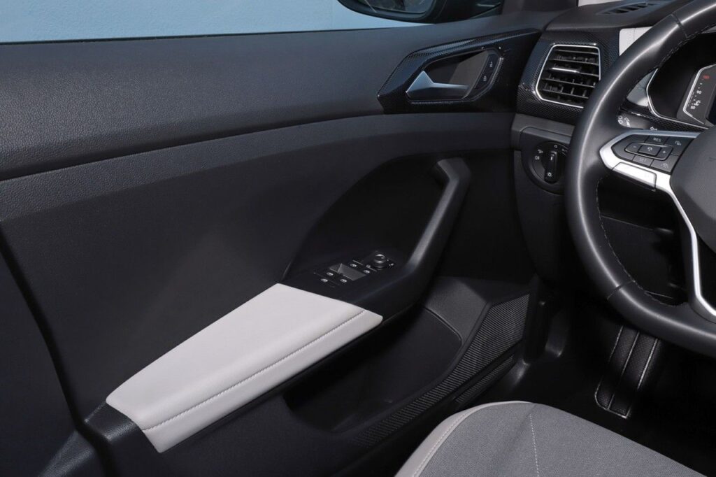 Volkswagen T-Cross Exposé-Bild 13