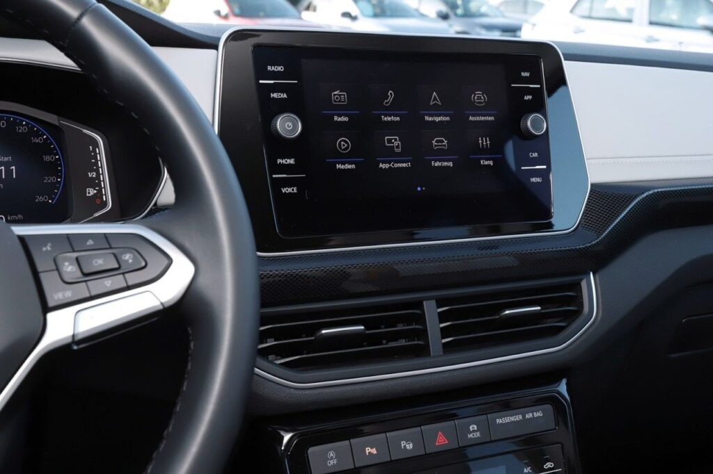 Volkswagen T-Cross Exposé-Bild 15