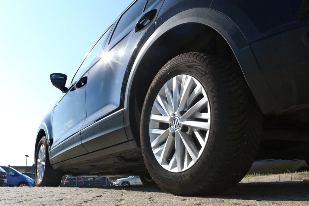 Volkswagen T-Roc Exposé-Bild 5