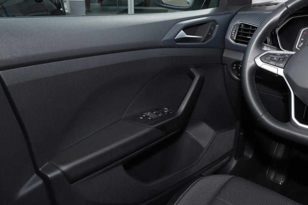 Volkswagen T-Cross Exposé-Bild 15