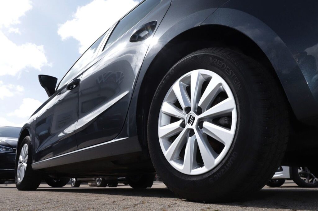 Seat Ibiza Exposé-Bild 5