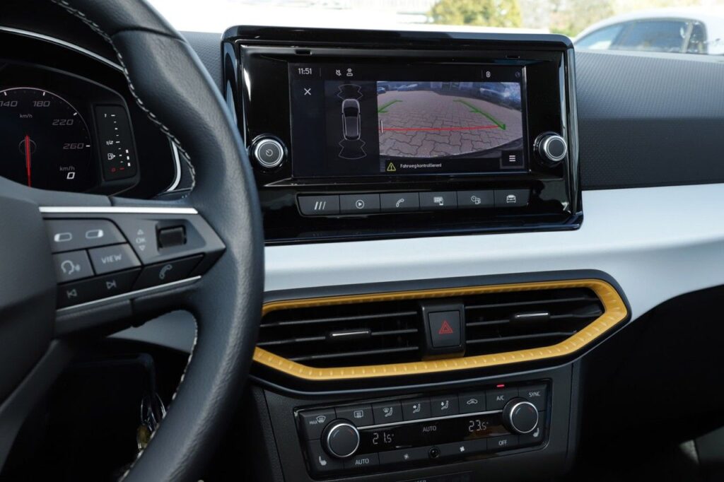 Seat Ibiza Exposé-Bild 13