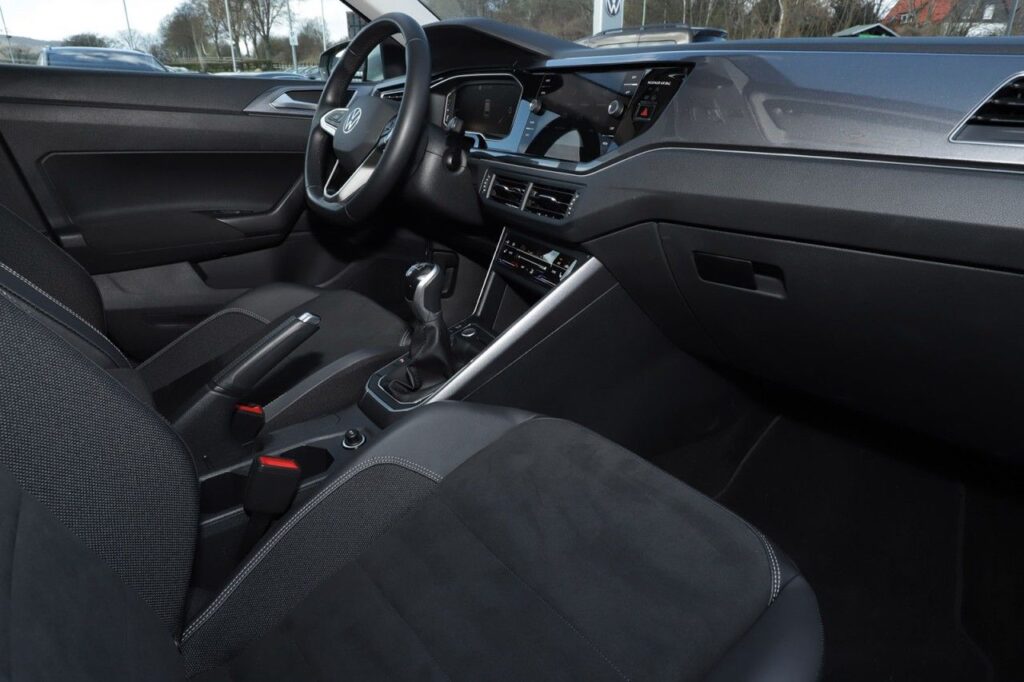 Volkswagen Polo Exposé-Bild 8