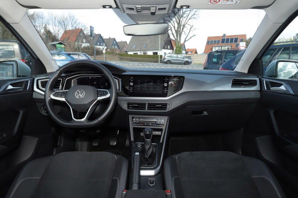 Volkswagen Polo Exposé-Bild 10