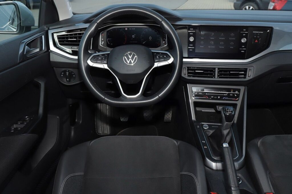 Volkswagen Polo Exposé-Bild 11