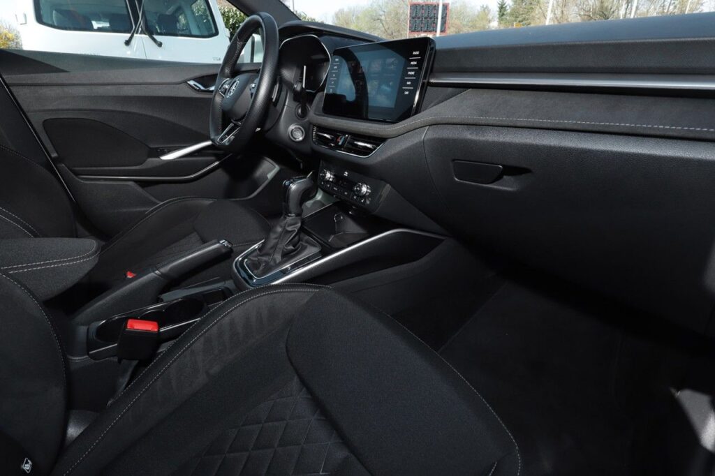 Skoda Fabia Exposé-Bild 8