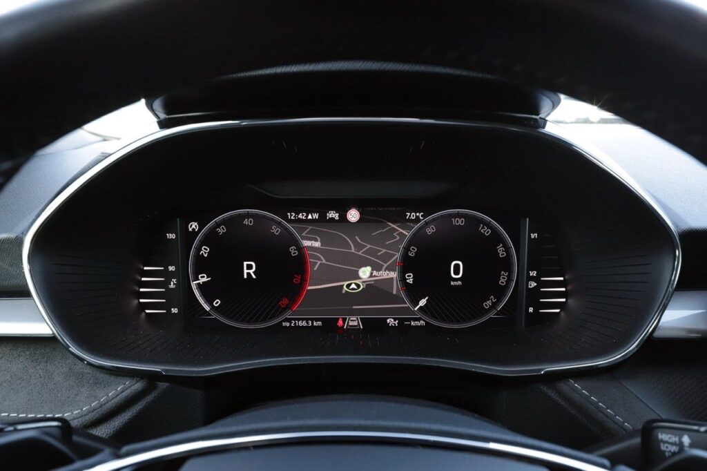 Skoda Fabia Exposé-Bild 14