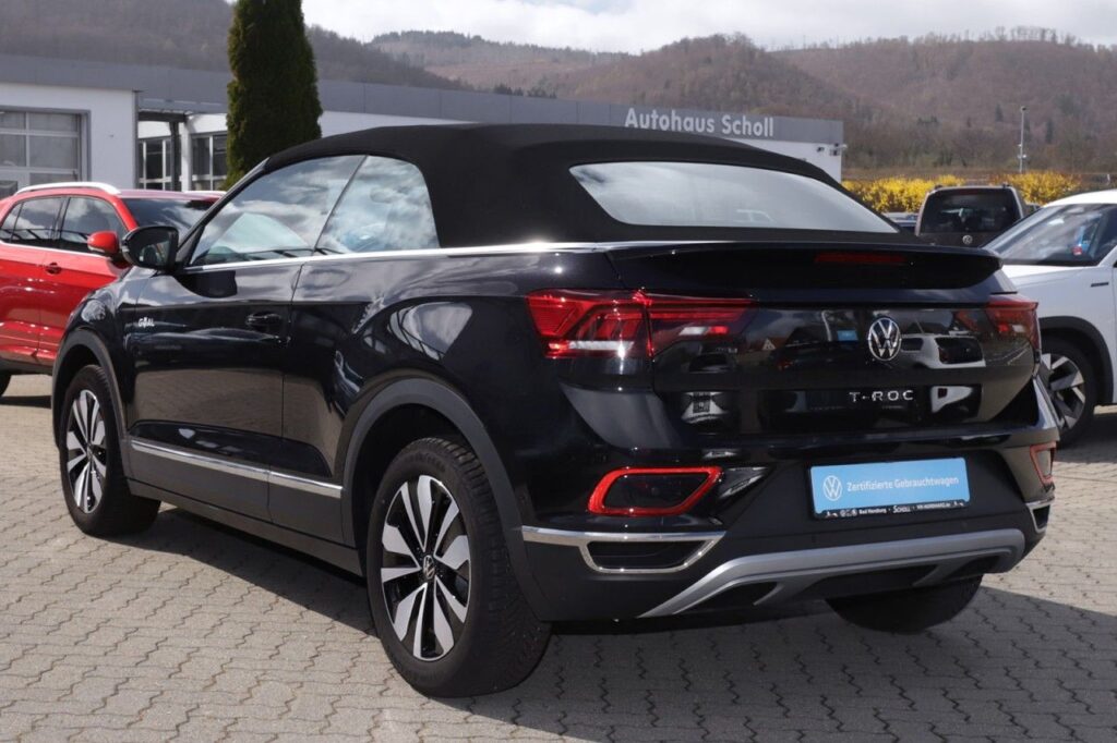 Volkswagen T-Roc Exposé-Bild 4