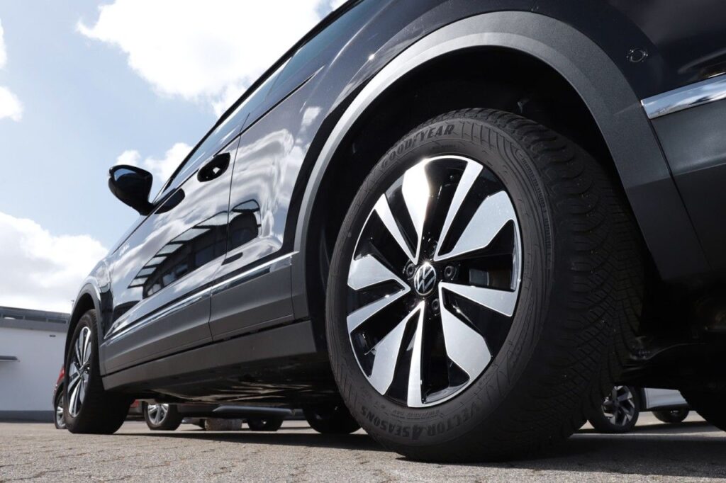 Volkswagen T-Roc Exposé-Bild 5