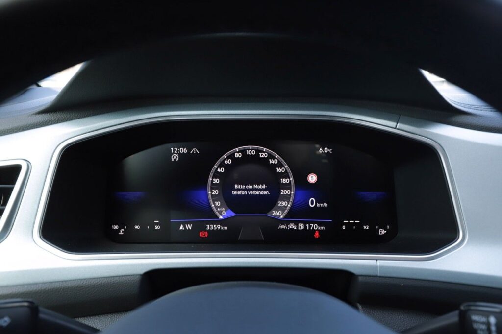 Volkswagen T-Roc Exposé-Bild 14