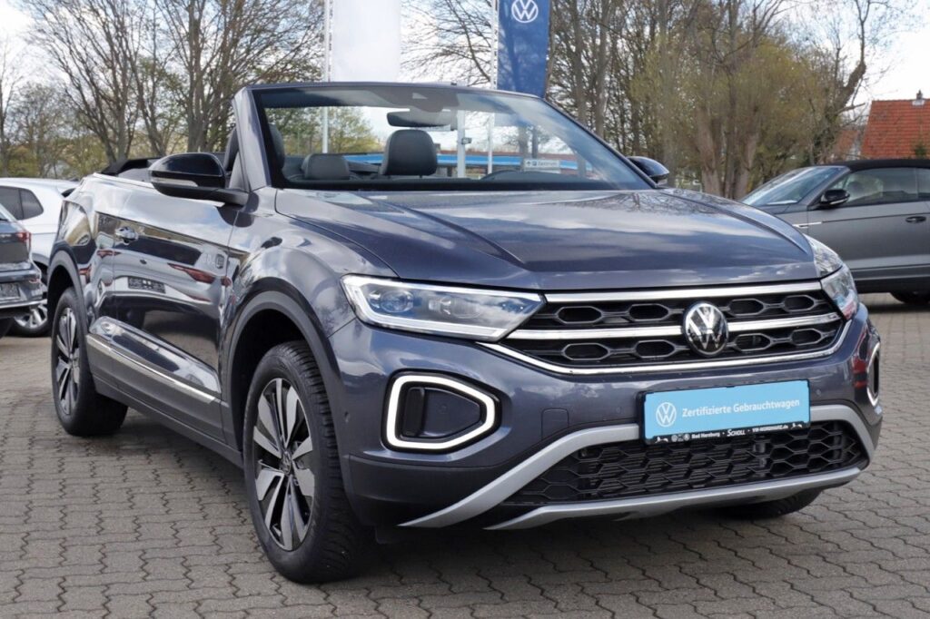 Volkswagen T-Roc Exposé-Bild 2