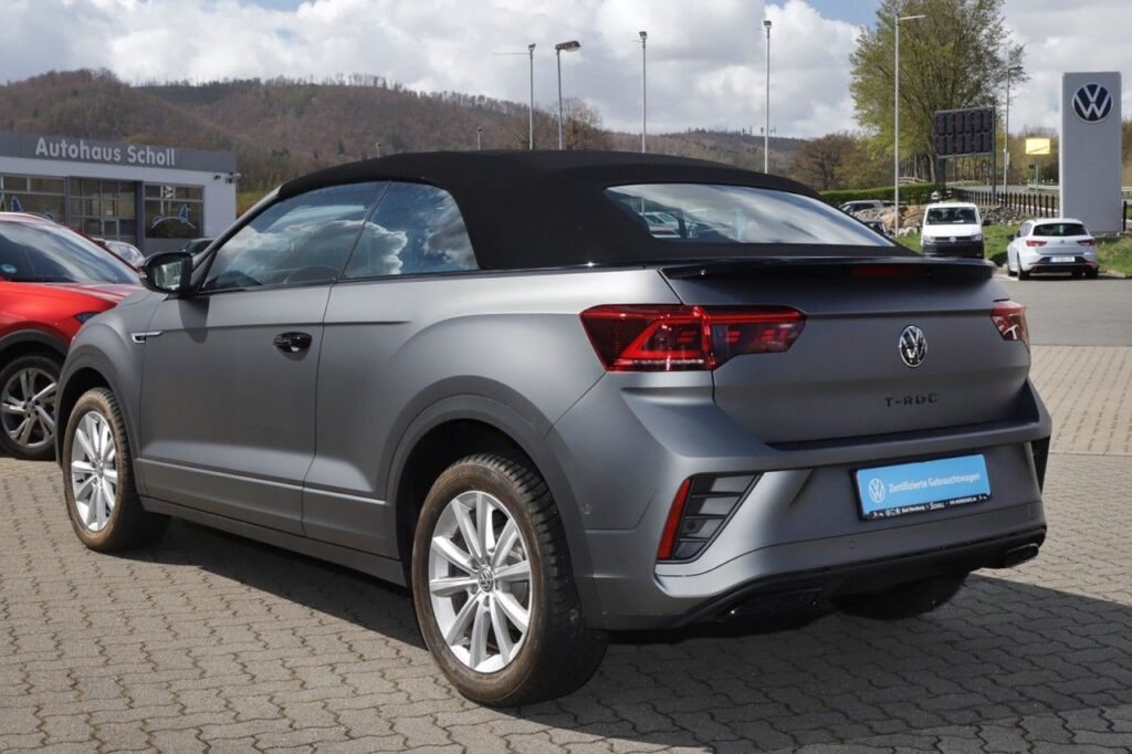 Volkswagen T-Roc Exposé-Bild 4