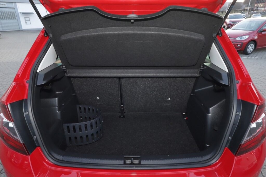 Skoda Fabia Exposé-Bild 6