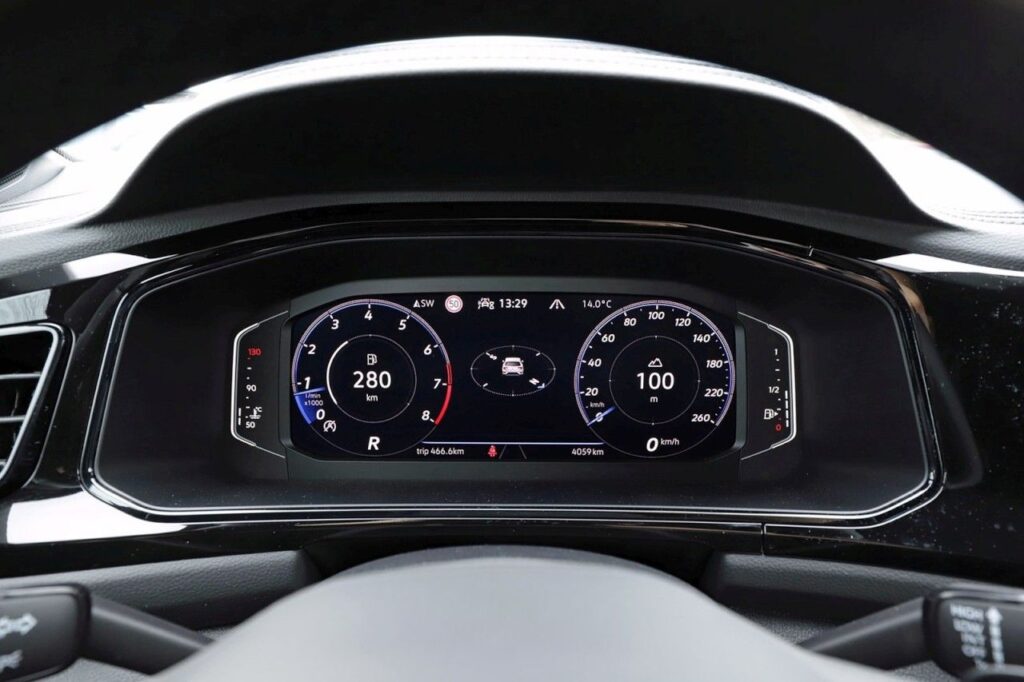 Volkswagen T-Roc Exposé-Bild 14