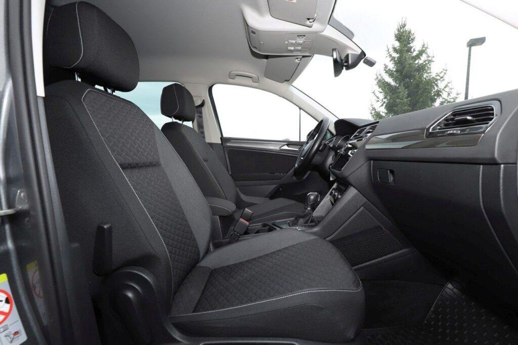 Volkswagen Tiguan Exposé-Bild 7