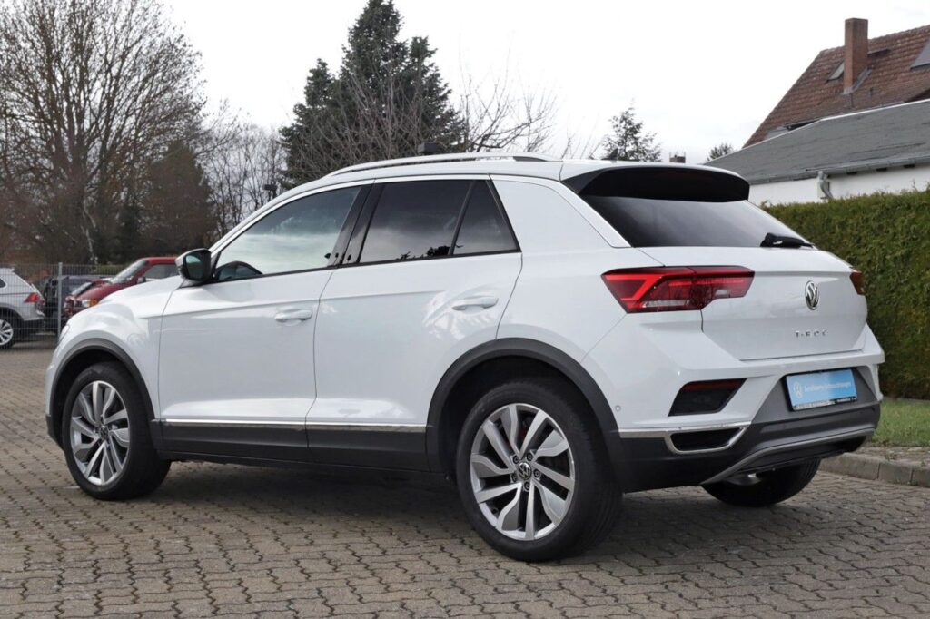 Volkswagen T-Roc Exposé-Bild 4