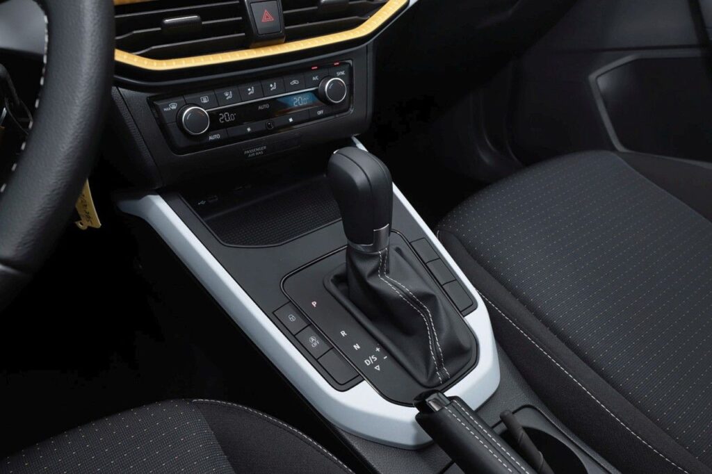 Seat Arona Exposé-Bild 13