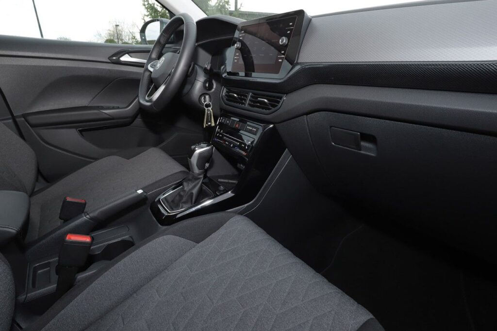 Volkswagen T-Cross Exposé-Bild 8