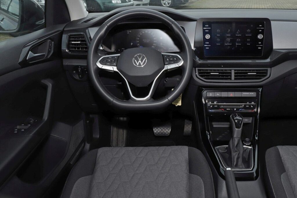 Volkswagen T-Cross Exposé-Bild 11