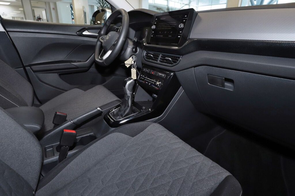 Volkswagen T-Cross Exposé-Bild 8