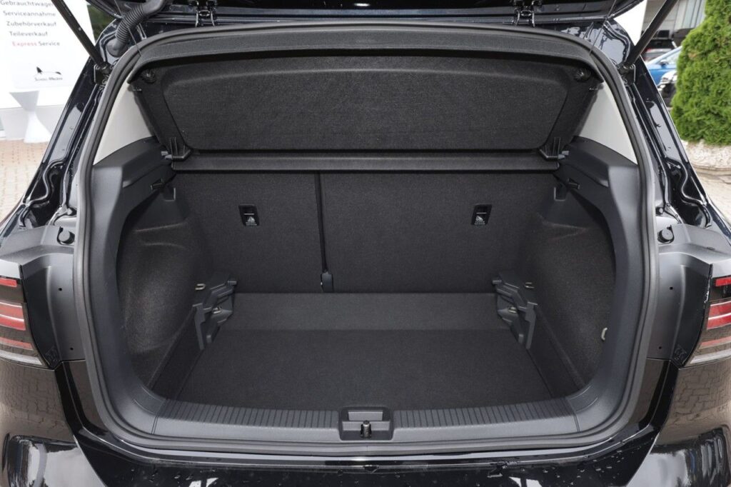 Volkswagen T-Cross Exposé-Bild 6