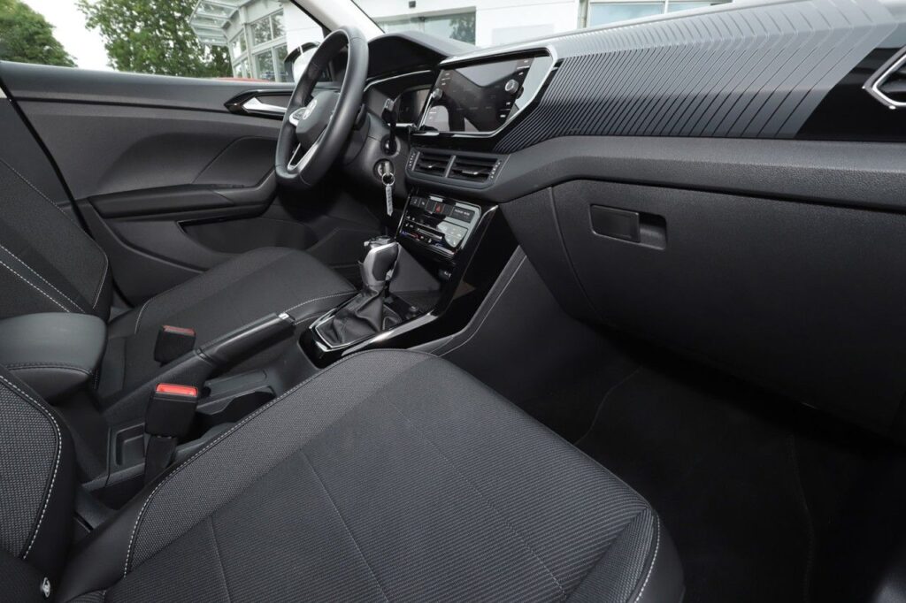 Volkswagen T-Cross Exposé-Bild 8