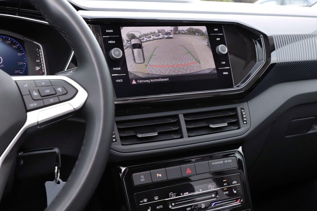 Volkswagen T-Cross Exposé-Bild 12